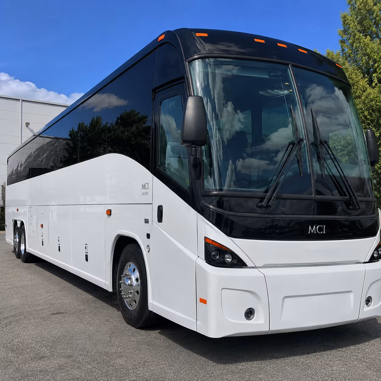 daytona beach bus rental service area